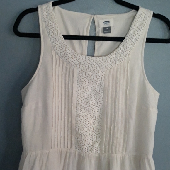 Sundress - Picture 4 of 5